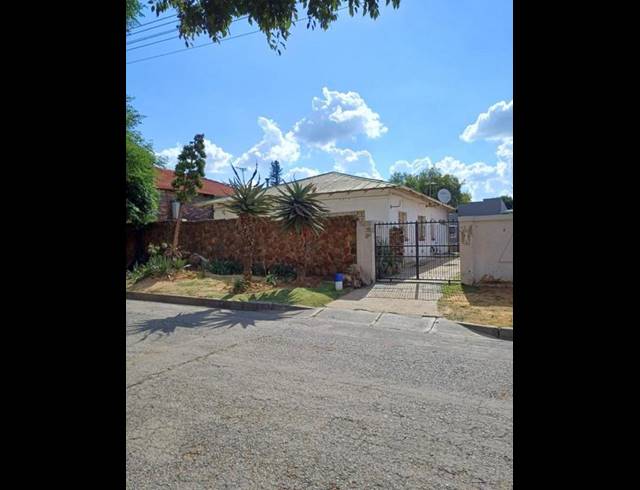 3 BEDROOM PROPERTY TO RENT IN COMPTONVILLE